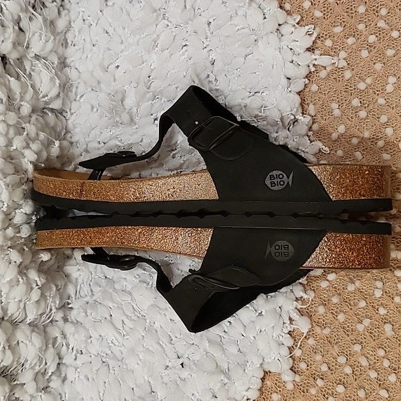 Bio Bio Sandals - Picture 3 of 14
